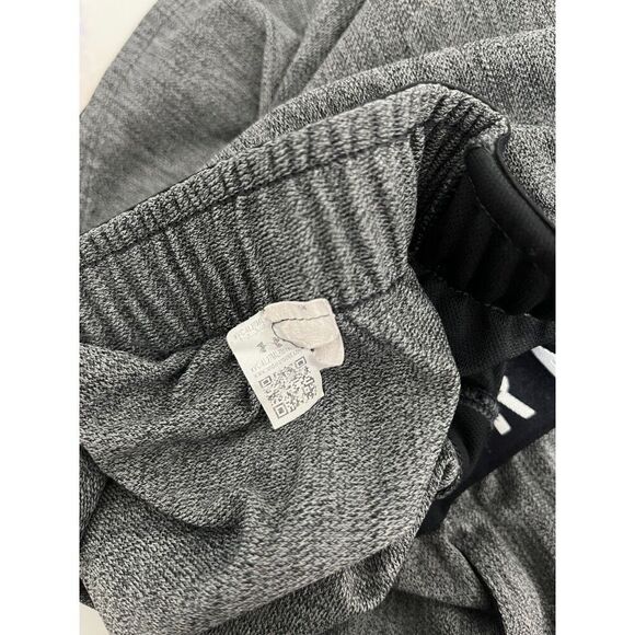 Under Armour Women's Play Up Twist Athletic Shorts Size Large Loose Gray Black - Picture 7 of 9